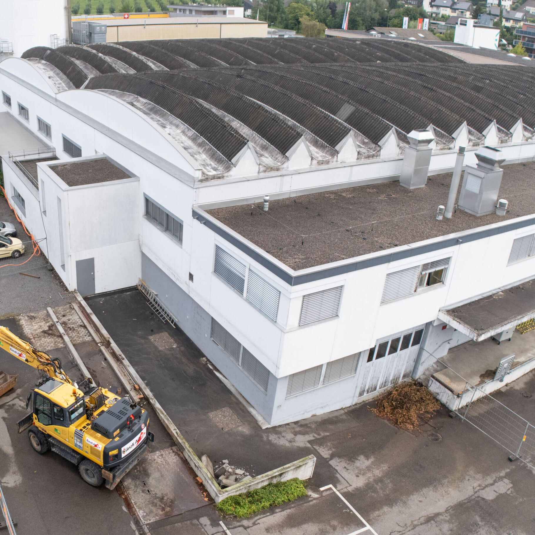 An- und Umbau  unserer neue Oberflächentechnik 